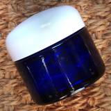 Apomanum Tiegel aus Blauglas mit wei�em Deckel f�r 50 ml, 1 ST